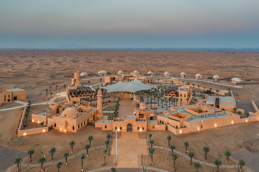 a beautiful resort in dubai's desert